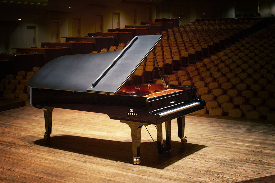 Grand Piano